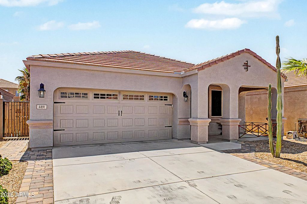 4891 E Sunstone Drive, San Tan Valley