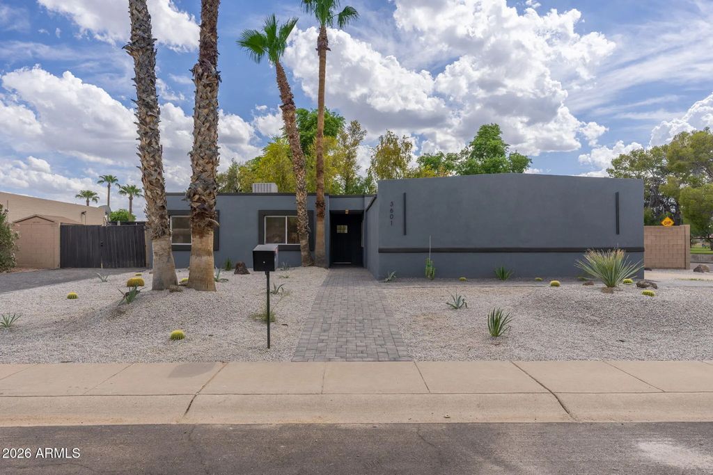 3601 E Charter Oak Road, Phoenix
