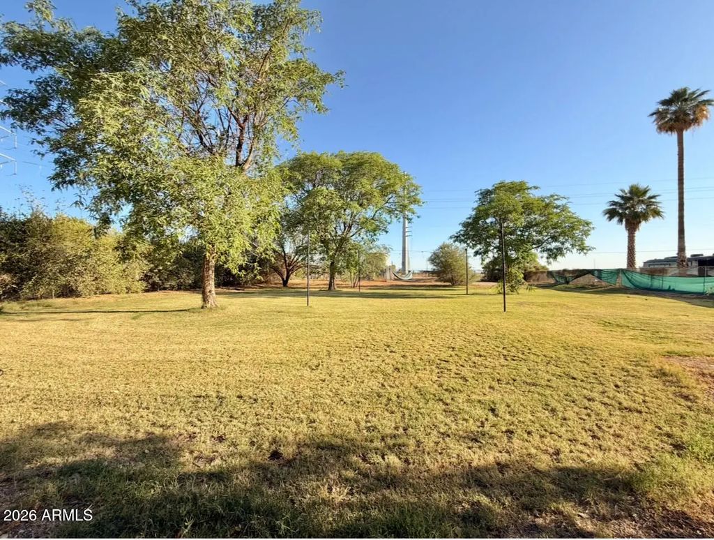 14223 W Olive A Avenue, Waddell