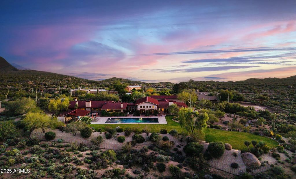 9226 E Preserve Way, Scottsdale