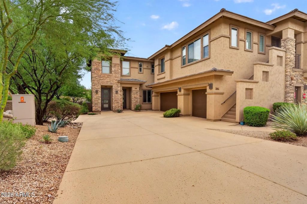 10260 E White Feather Lane (unit 1050), Scottsdale