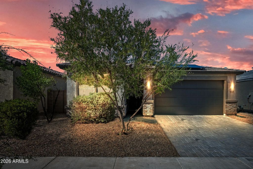 18428 W Ewers Drive, Surprise