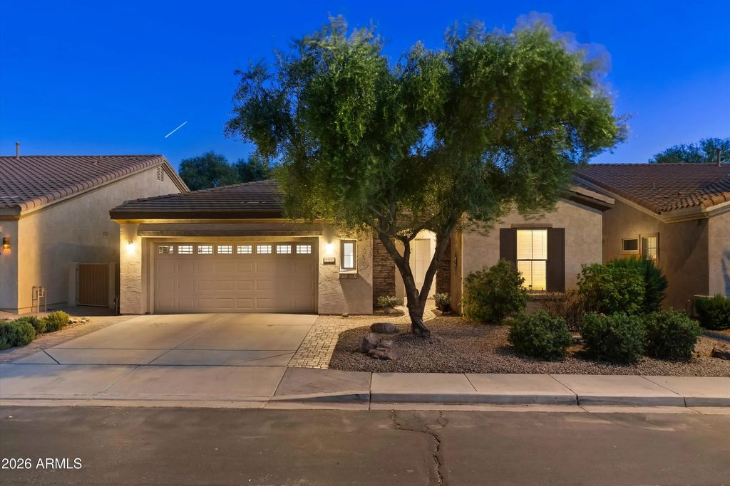 4481 E Blue Spruce Lane, Gilbert