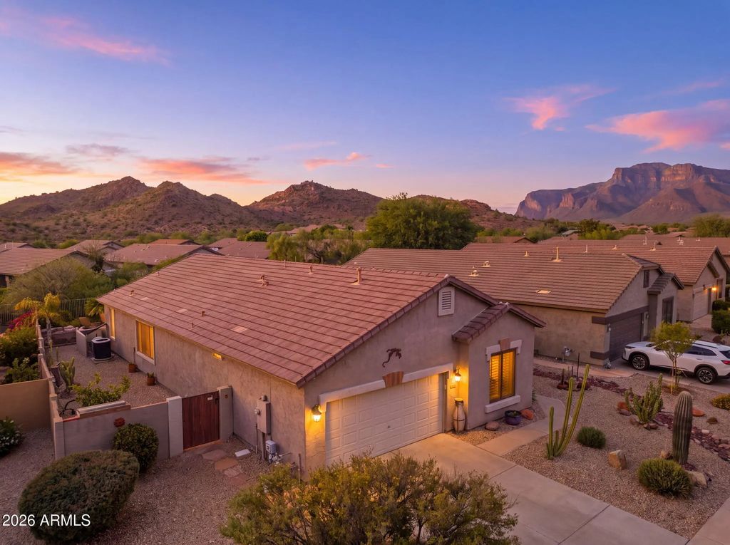 6560 E Casa De Risco Lane, Gold Canyon