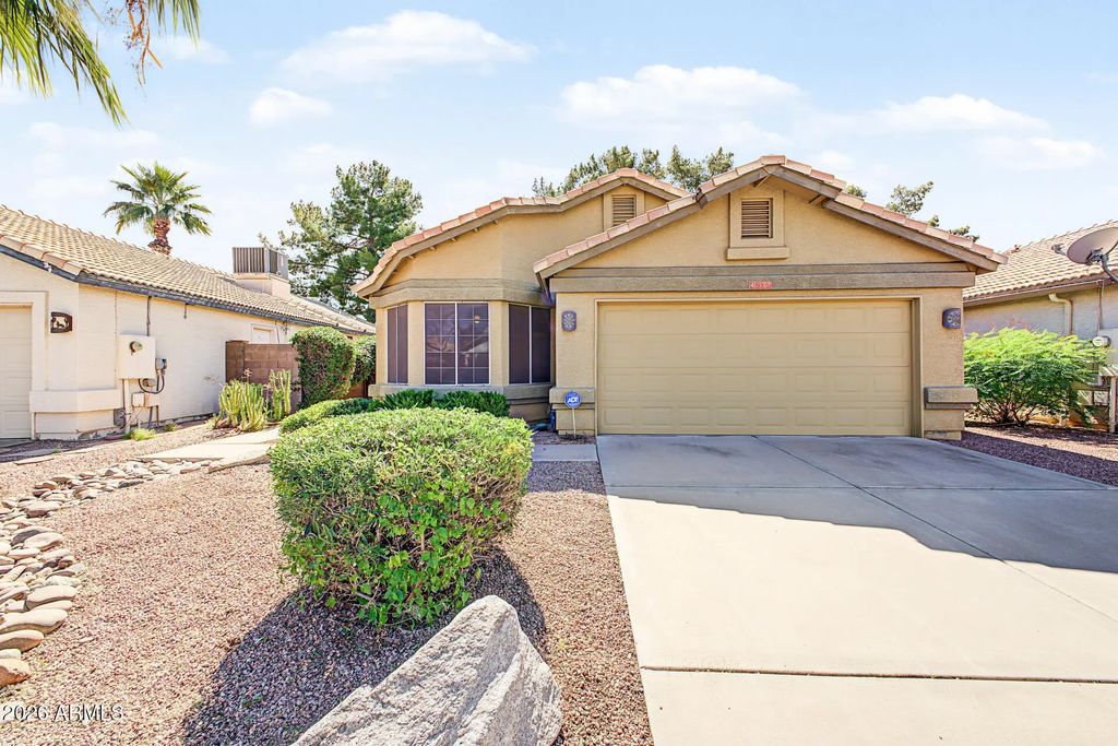 4237 E Morrow Drive, Phoenix