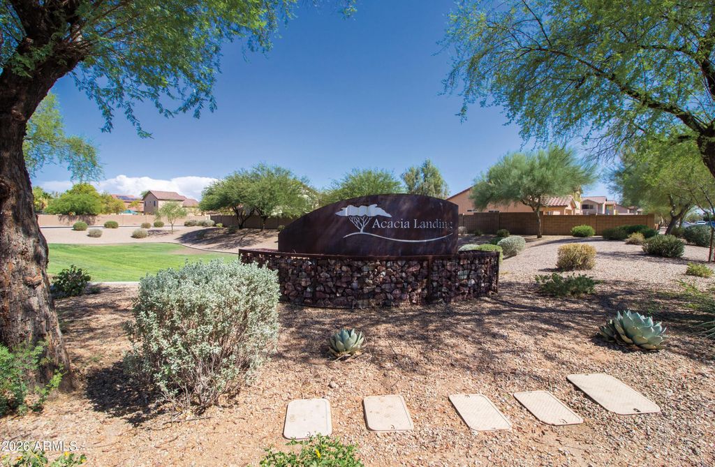 1346 E 10th Place, Casa Grande