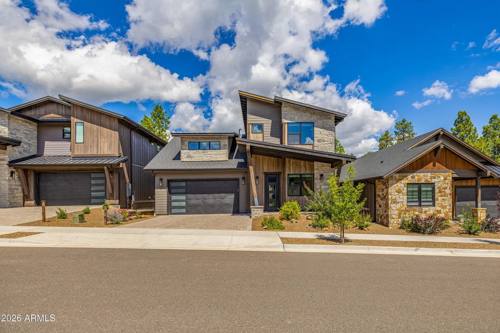 1818 E Magnolia Drive, Flagstaff