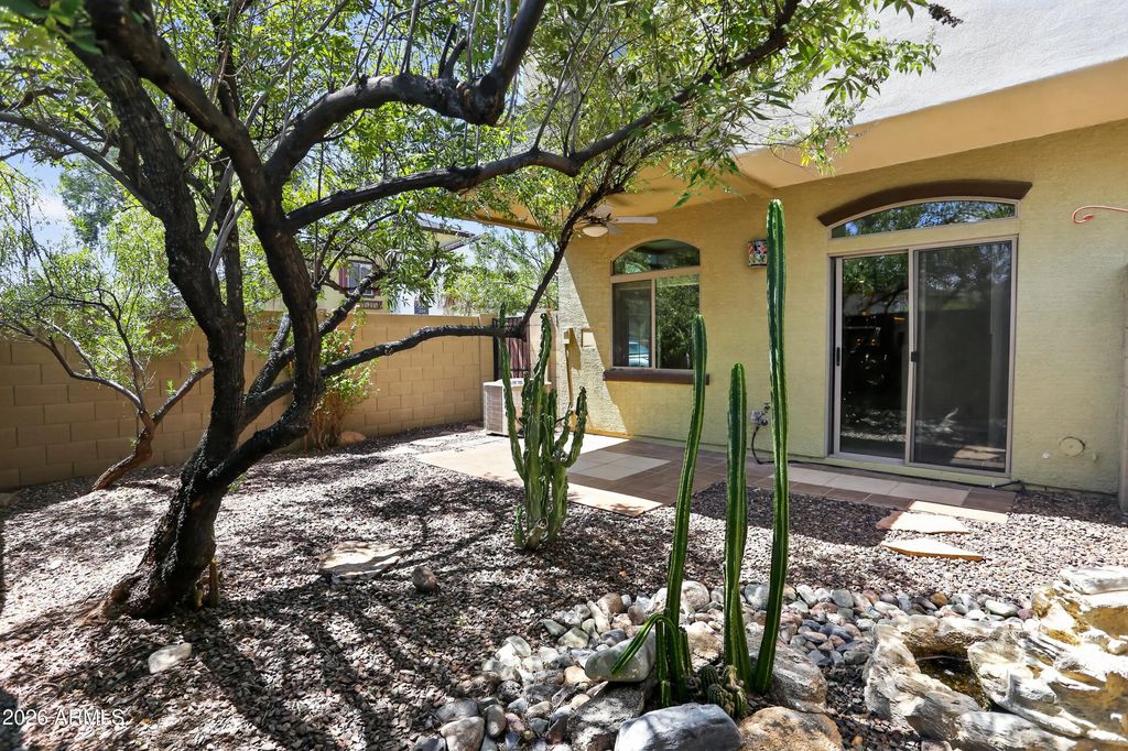 2725 E Mine Creek Road (unit 1025), Phoenix