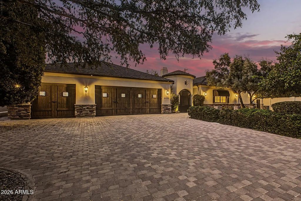 6630 E Lafayette Boulevard, Scottsdale