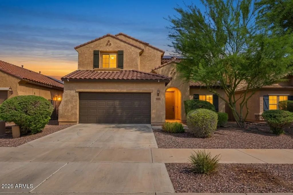 2614 W Gray Wolf Trail, Phoenix