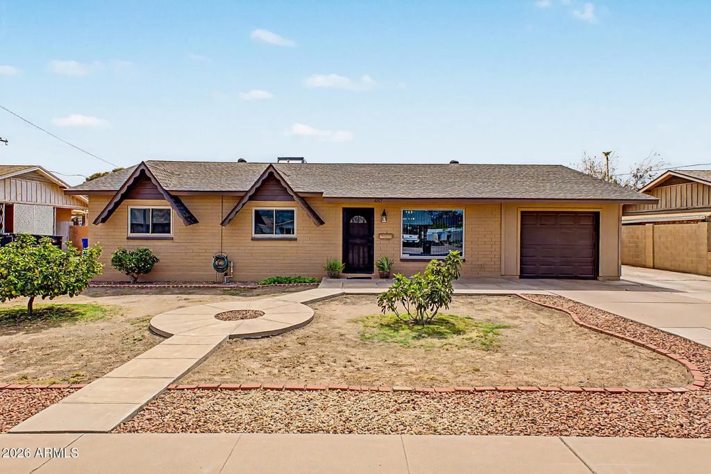 657 W Linda Lane, Chandler