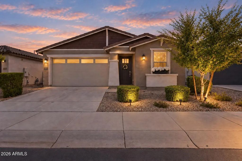 2531 W Hidalgo Avenue, Phoenix