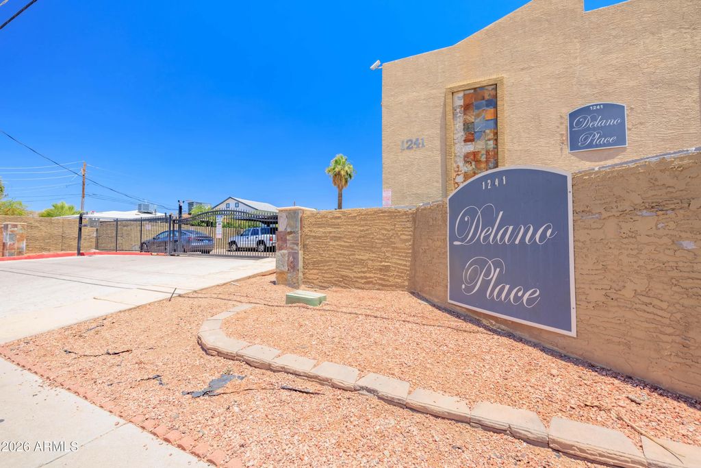 1241 N 48th Street (unit 116), Phoenix