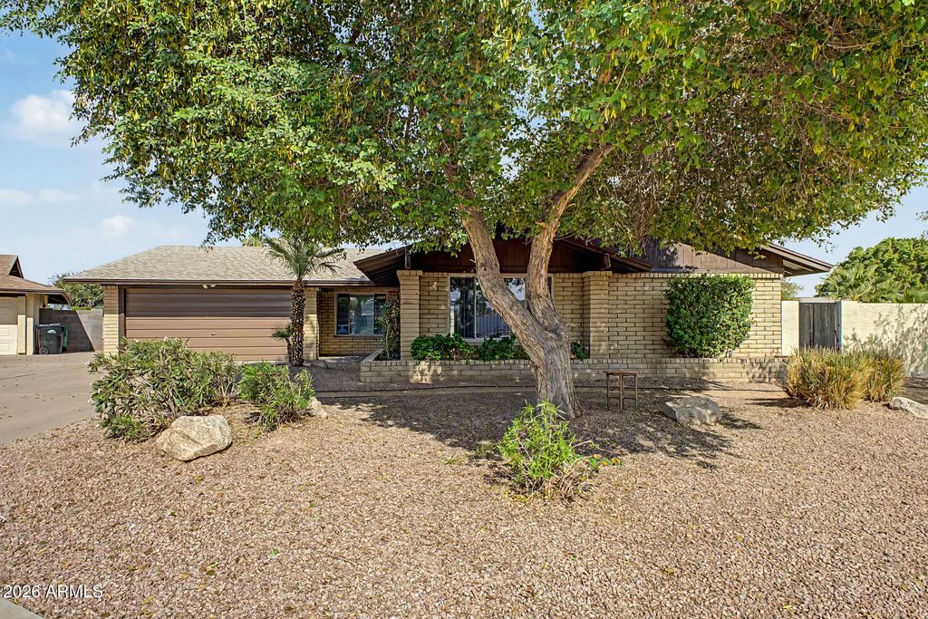 1530 W Pampa Avenue, Mesa