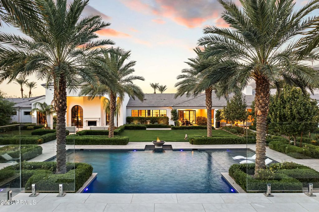 6483 E El Maro Circle, Paradise Valley
