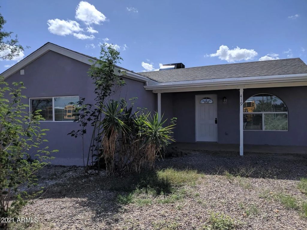 419 W 10th Street, Eloy