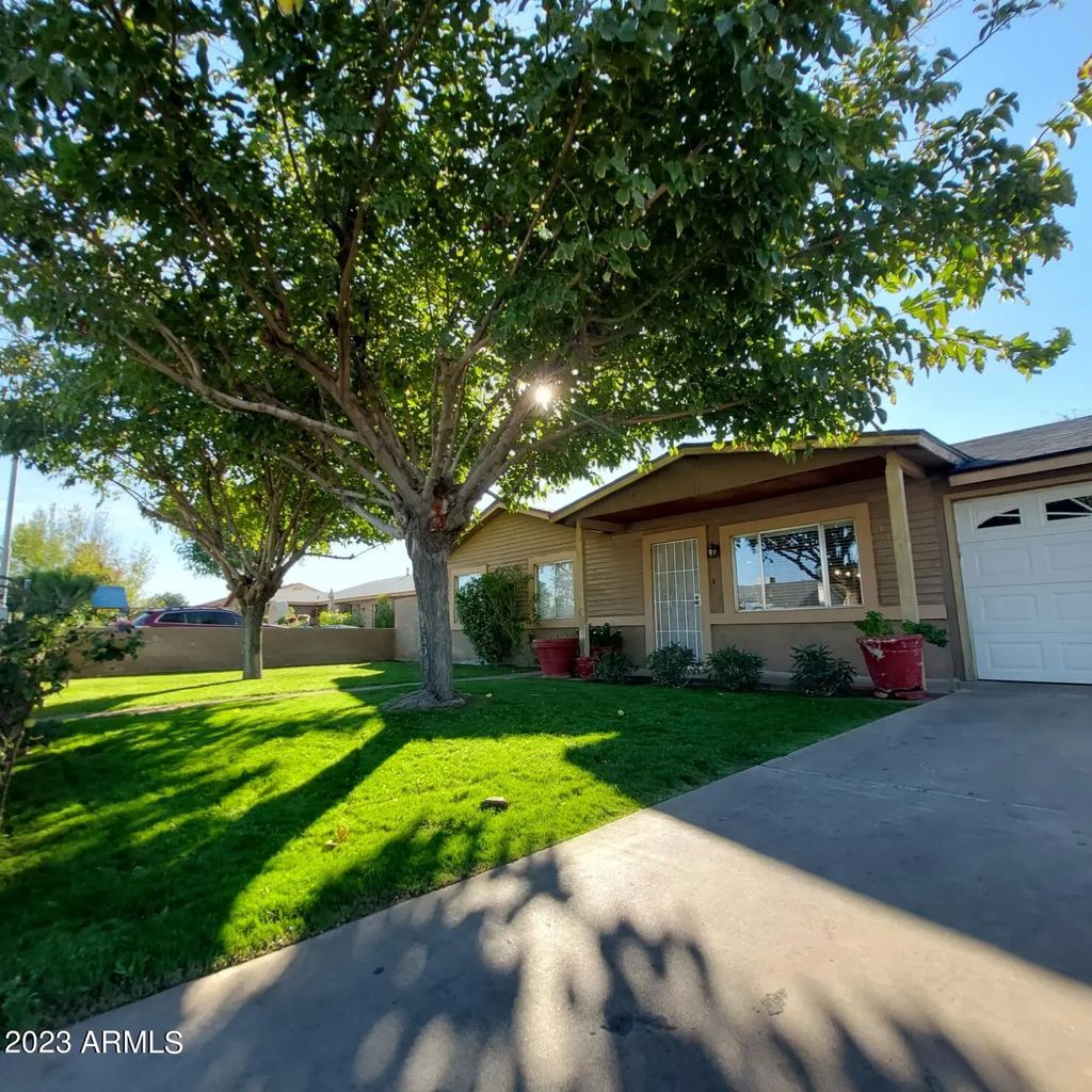 1636 N 64th Drive, Phoenix