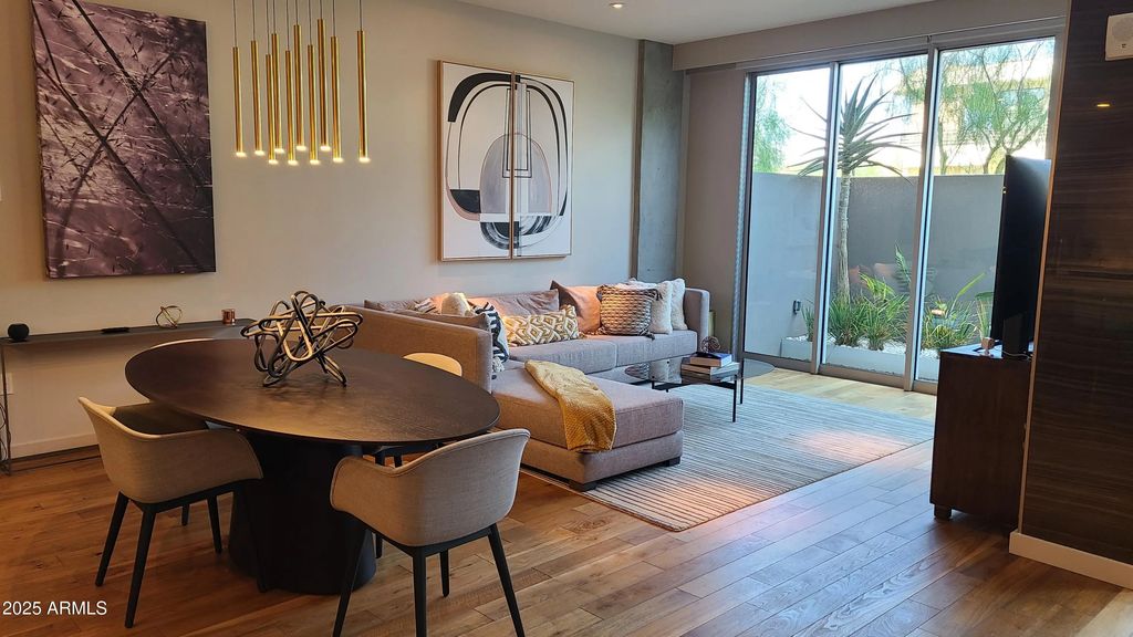 5455 E Lincoln Drive (unit 1004), Paradise Valley