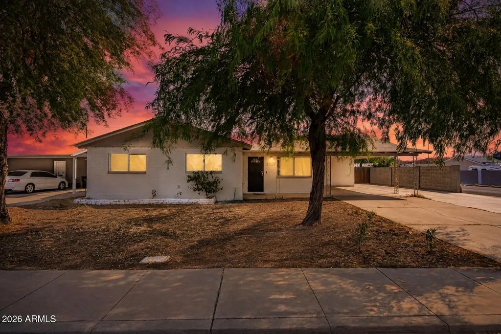 1557 W 2nd Street, Mesa