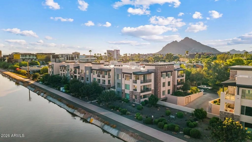 4803 N Woodmere Fairway -- (unit 1005), Scottsdale