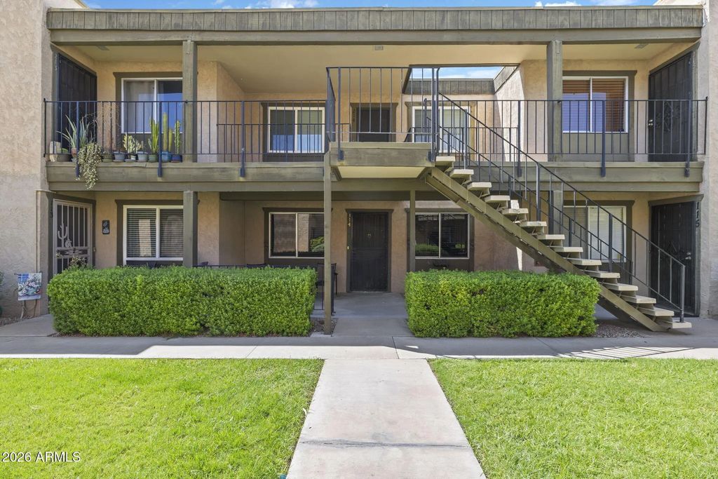 2228 E Campbell Avenue (unit 114), Phoenix