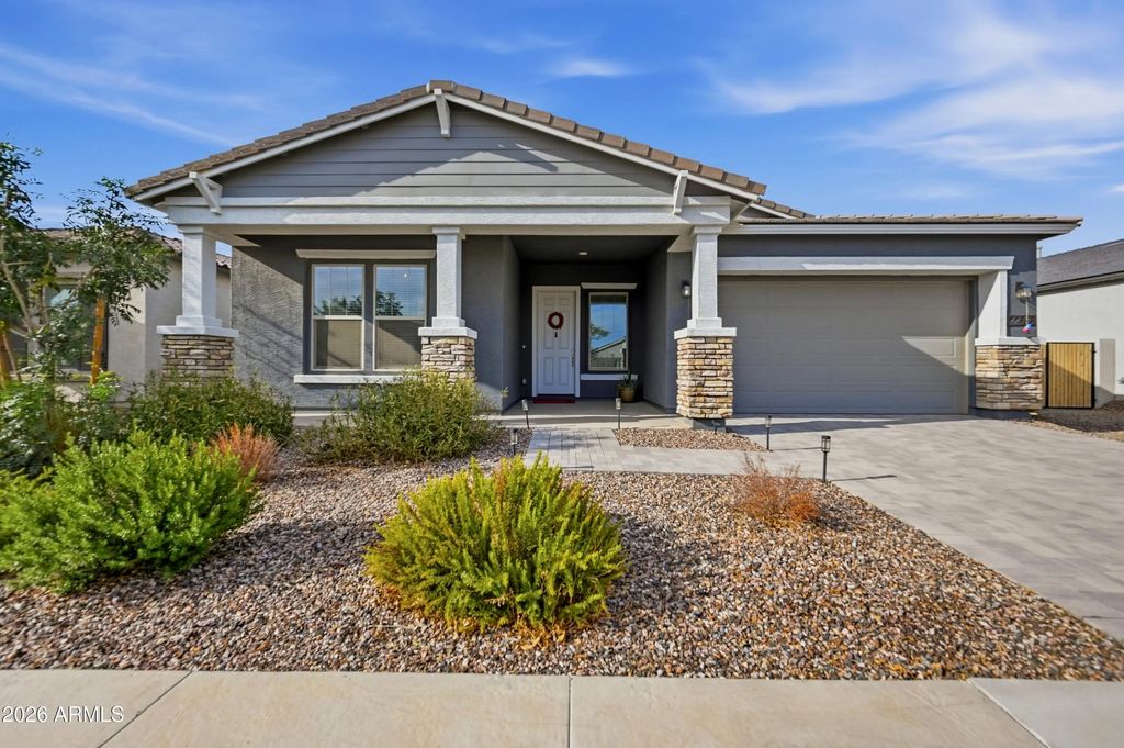 22658 E Roundup Way, Queen Creek