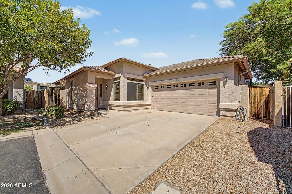 1270 E Thompson Way, Chandler