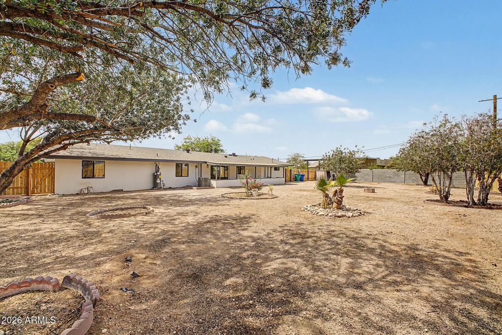 6416 E Holiday Drive, Mesa