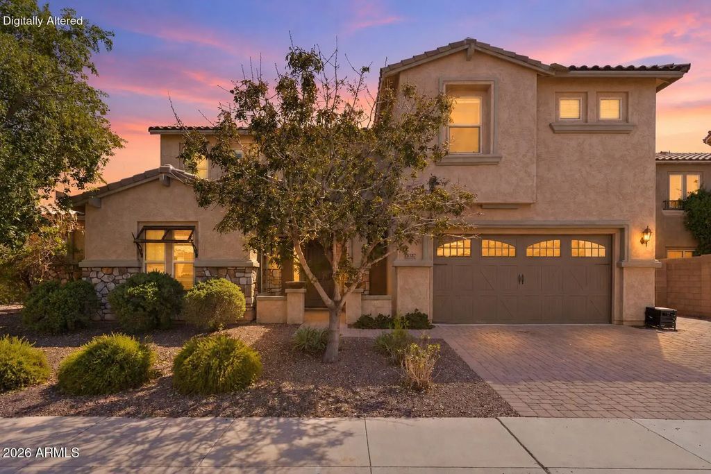 18387 W Paradise Lane, Surprise