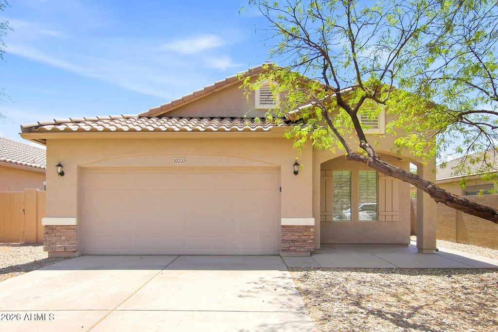 10233 W Parkway Drive, Tolleson