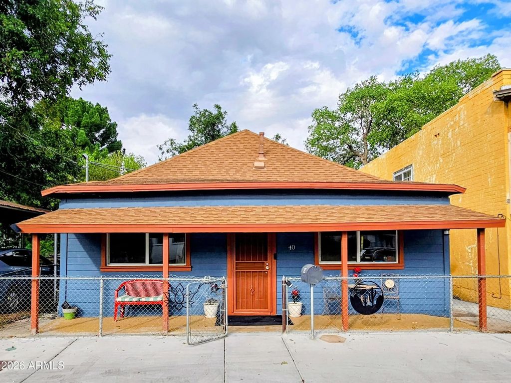 40 Cochise Row, Bisbee