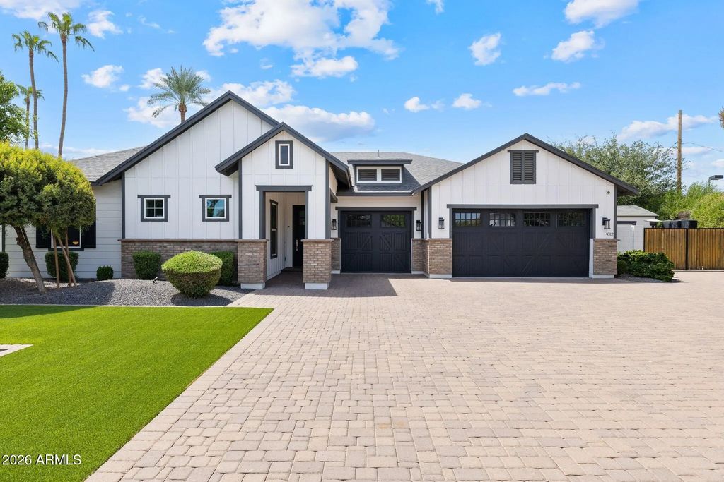4812 N 68th Place, Scottsdale