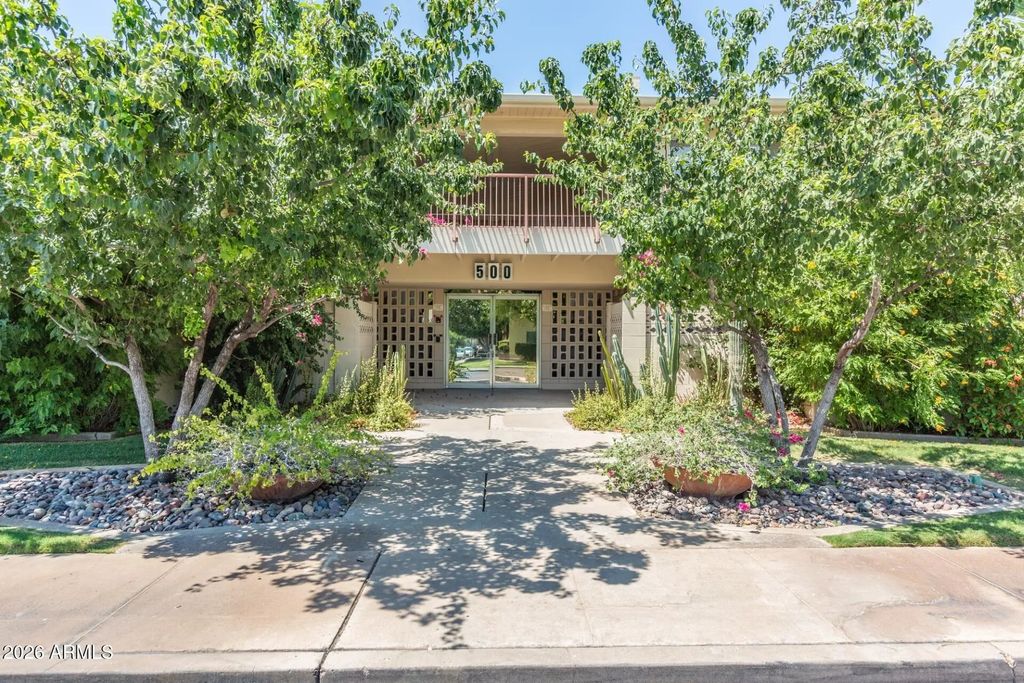 500 W Clarendon Avenue (unit C7), Phoenix