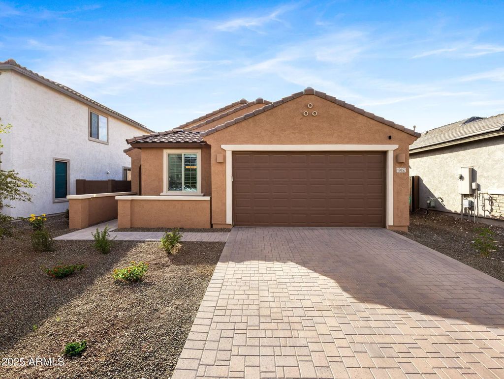 19857 W Palo Verde Drive, Litchfield Park
