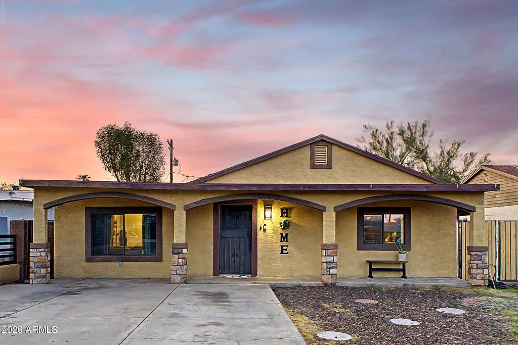 3044 W Holly Street, Phoenix