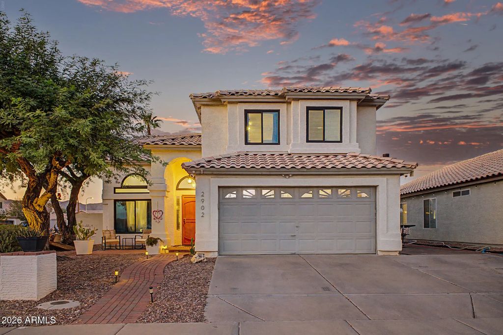 2902 E Saltsage Drive, Phoenix