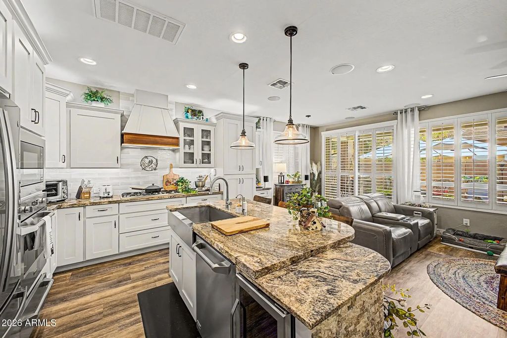 845 E Silversword Lane, Queen Creek
