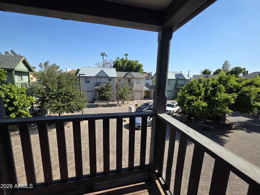 2016 S Hammond Drive (unit 109), Tempe