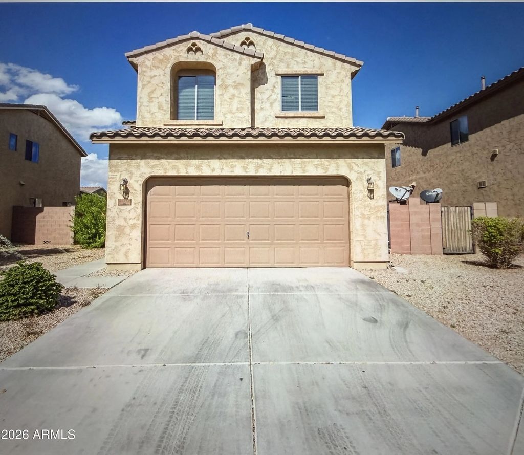 41252 W Colby Drive, Maricopa