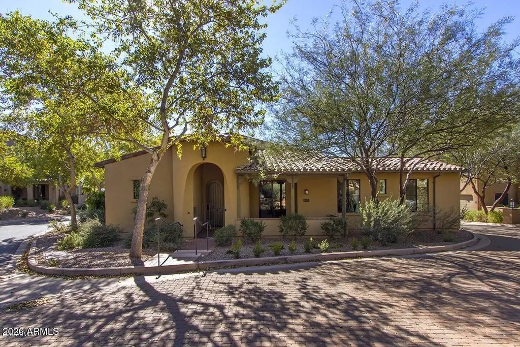 18650 N Thompson Peak Parkway (unit 1056), Scottsdale
