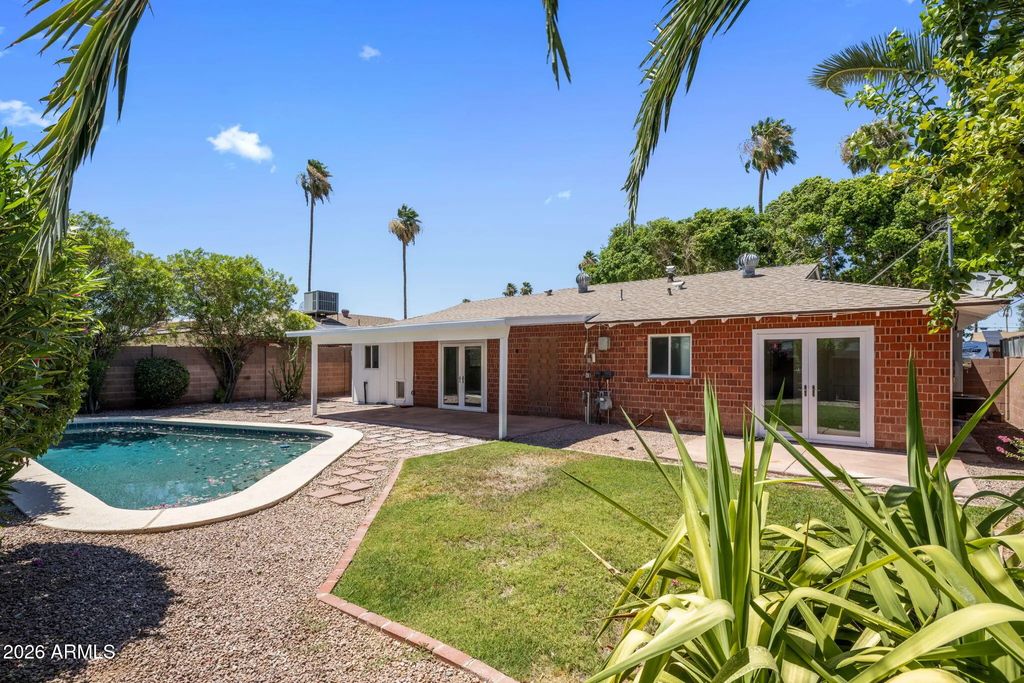 8307 E Monterosa Street, Scottsdale