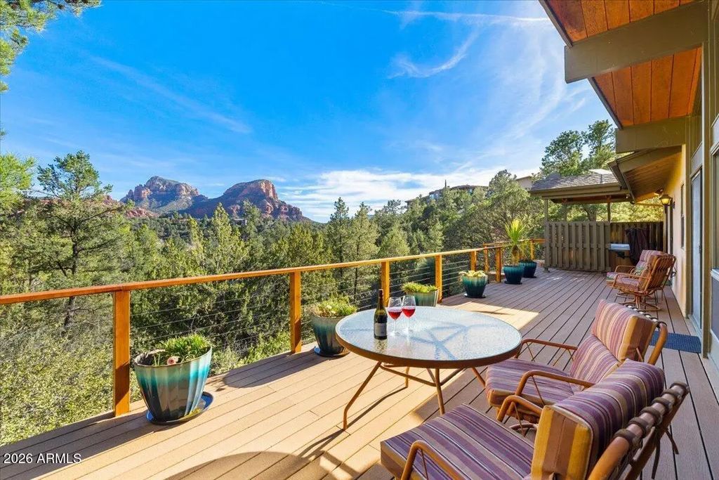 231 Palisades Drive N, Sedona