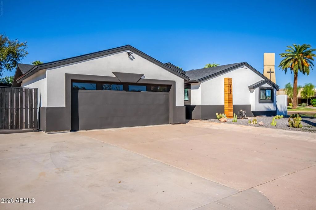 8346 E Roma Avenue, Scottsdale