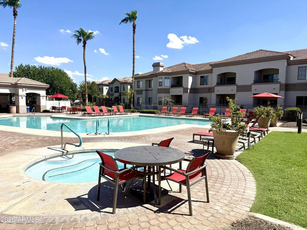 1941 S Pierpont Drive (unit 1082), Mesa