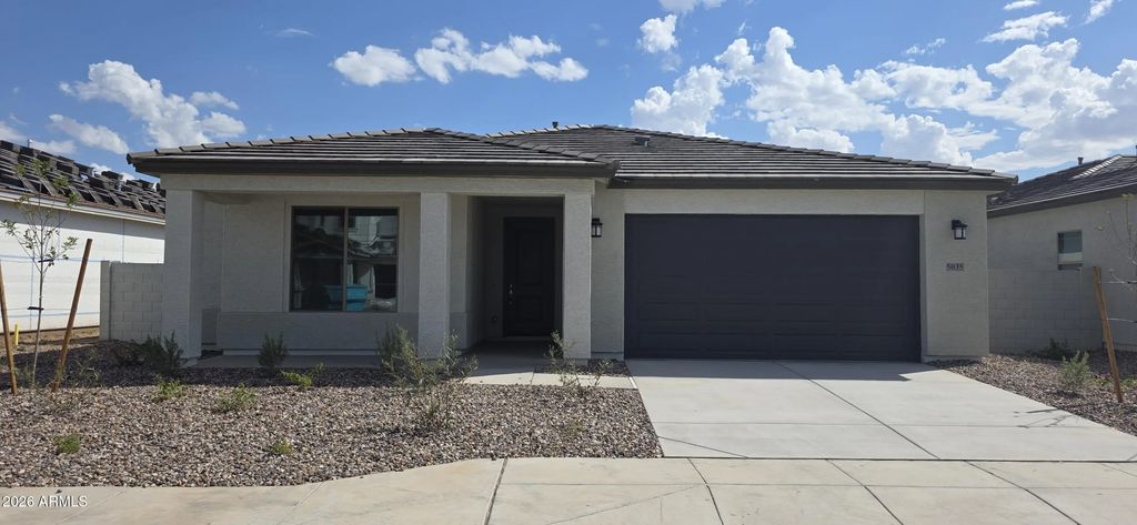 5035 W Capistrano Avenue, Laveen