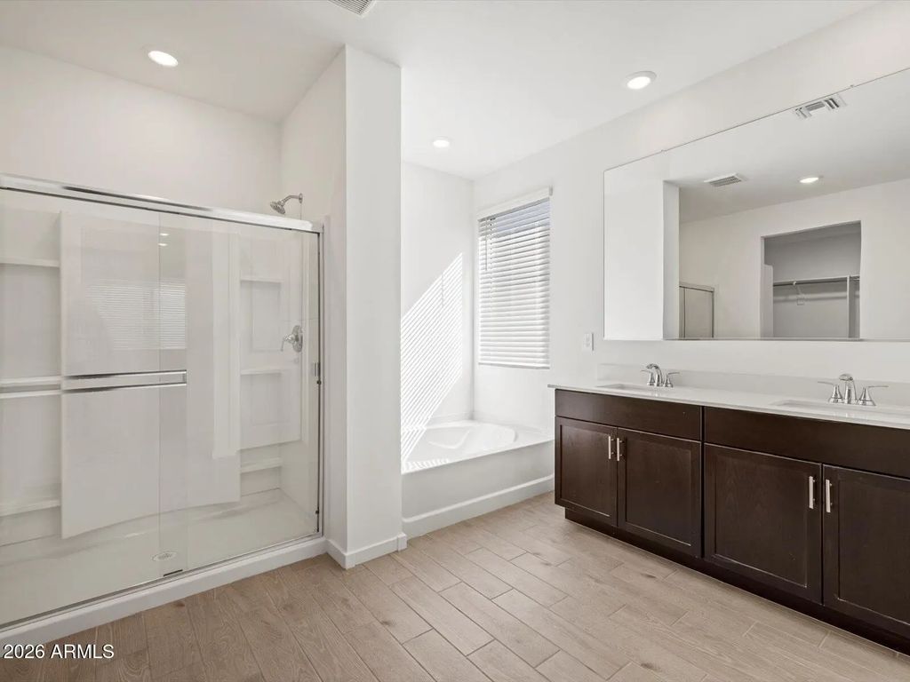 37471 W San Alvarez Avenue, Maricopa