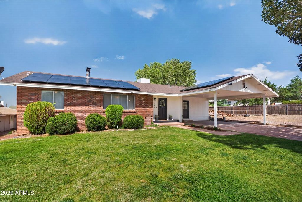 1380 S Hillside Drive, Snowflake