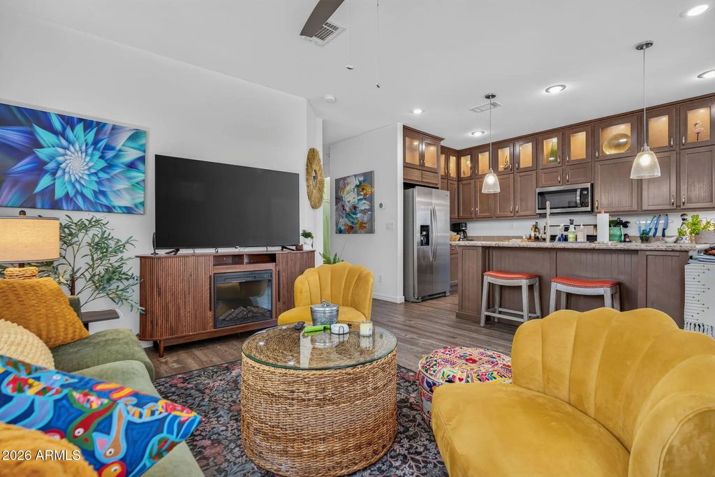 4065 E University Drive (unit 8), Mesa
