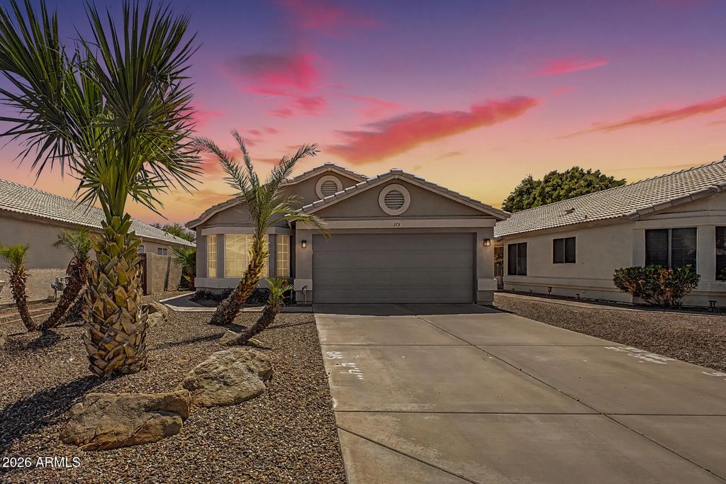 173 W Smoke Tree Road, Gilbert