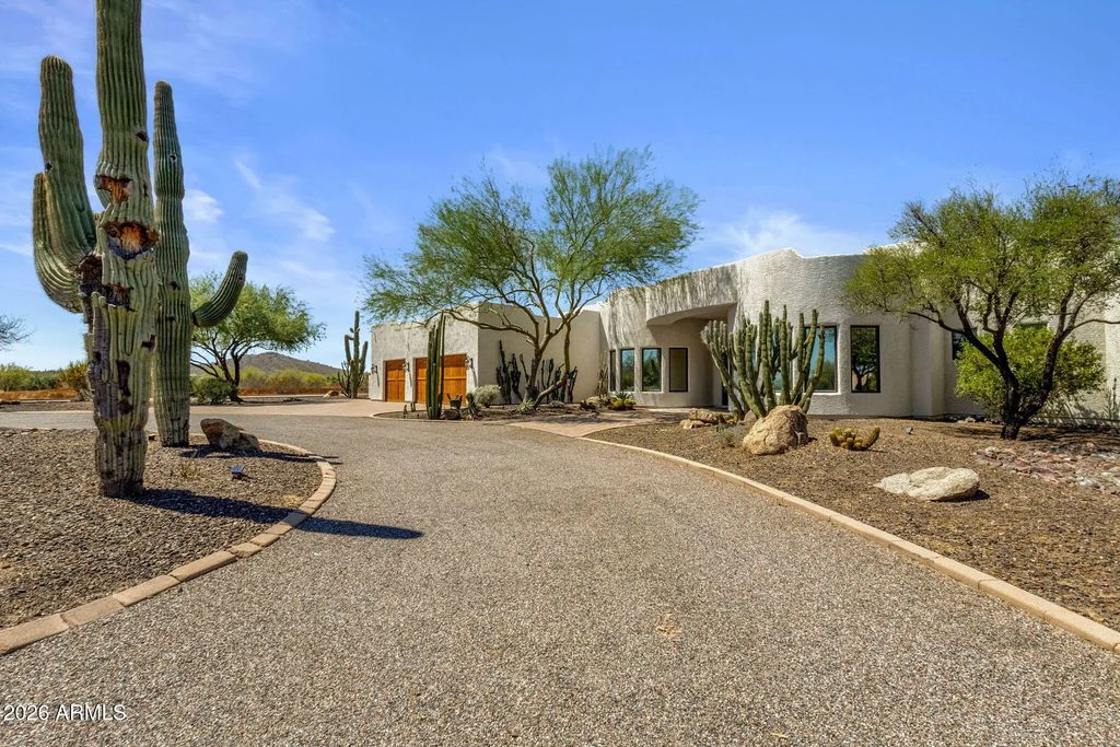 6 W Perdido Way, Phoenix